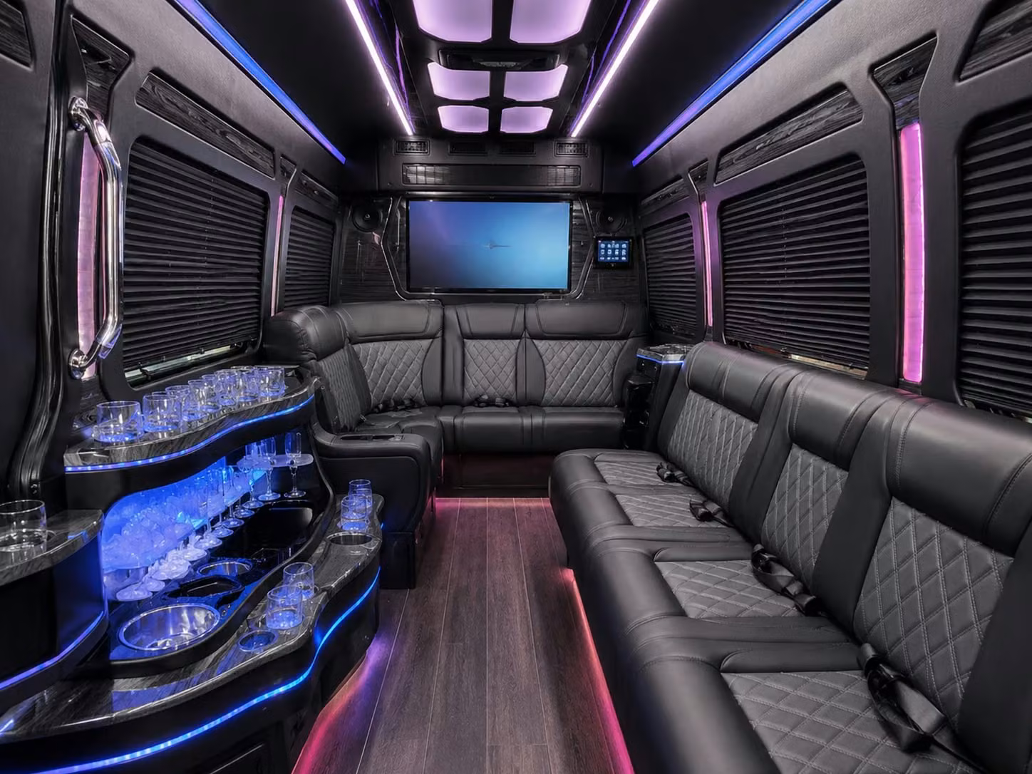 you ll find the right size bus for every durham prom group through charterbusrentaldurhamnc com